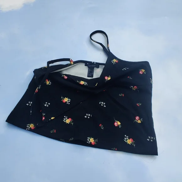 Black Floral Print Tank Top - Picture 2 of 4